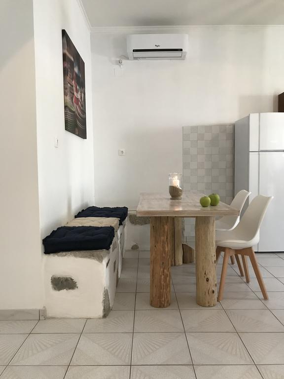 Panai'S Garden Apartment Livadi  Luaran gambar