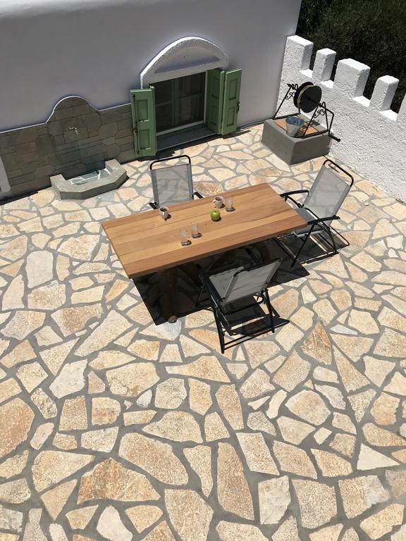 Panai'S Garden Apartment Livadi  Luaran gambar